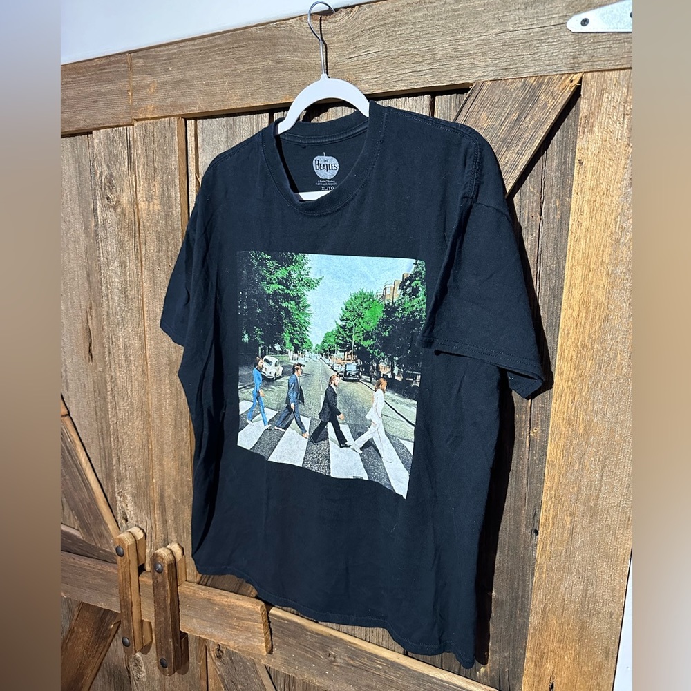 The Beatles Abbey Road Graphic Tee, XL (Unisex)